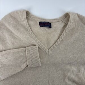 Peter Scott Men's Beige V-Neck‎ 100 Lambswool Sweater Size 40 Made in Scotland